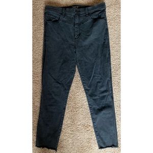 💟 ♡ A&F Ultra High Rise Skinny Ankle Jeans ♡